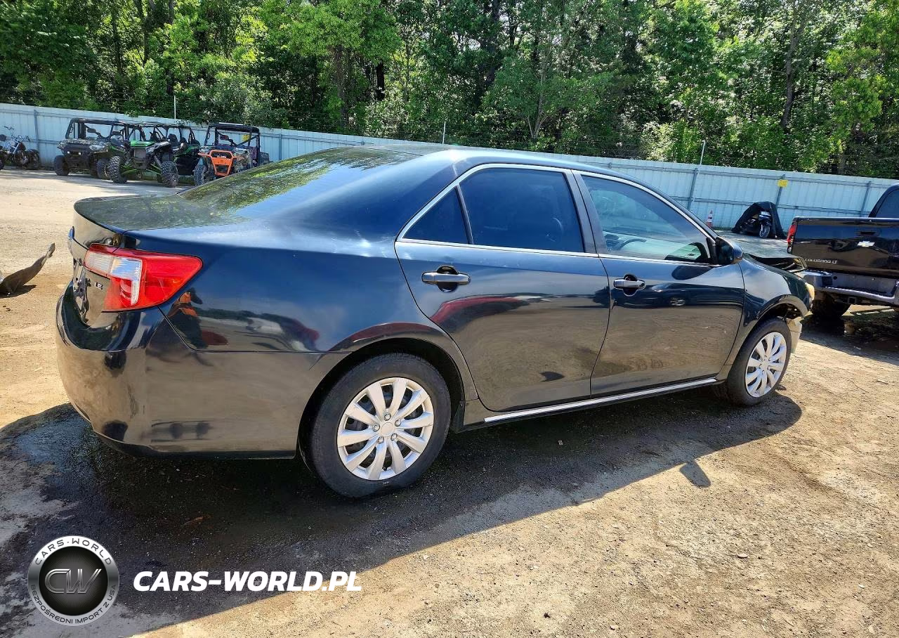 2014 Toyota Camry Le VIN:4T1BF1FK7EU408979 - 3