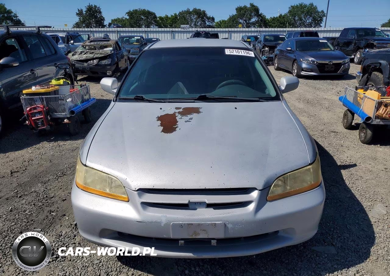 1999 Honda Accord Lx VIN:1HGCG6652XA154665 - 5