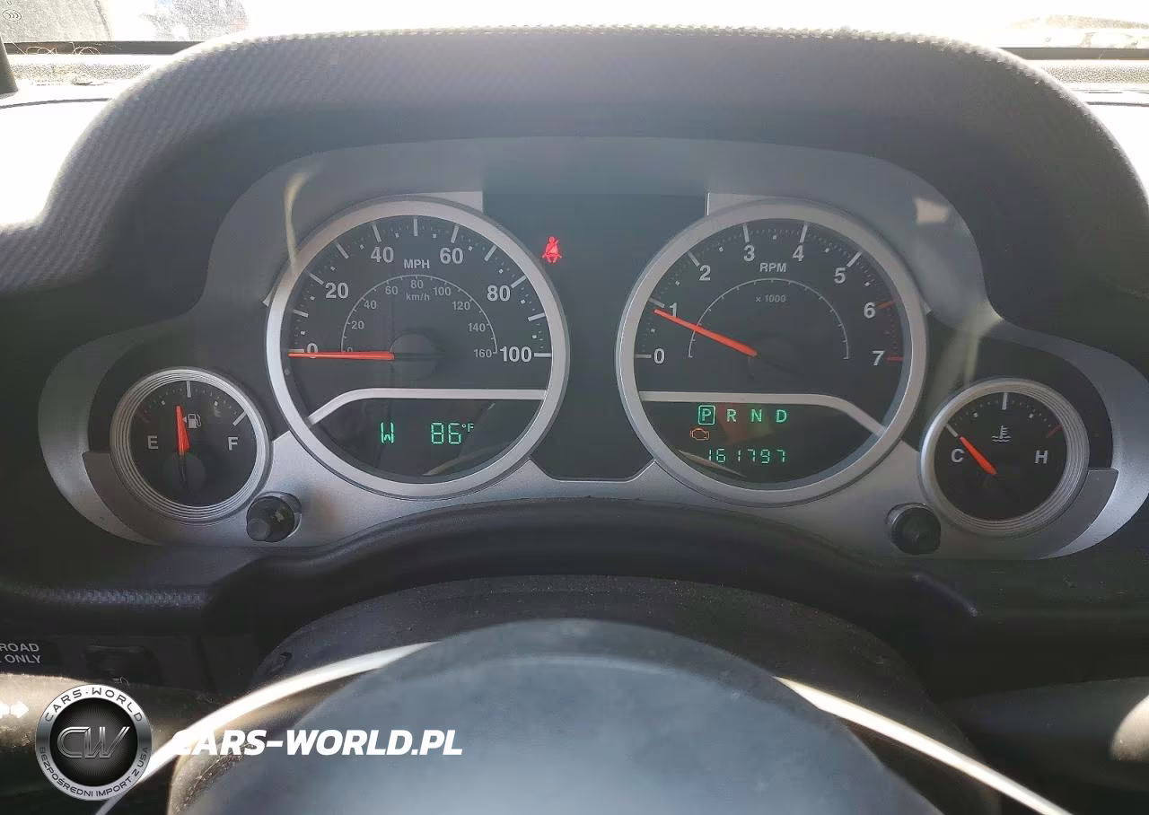 2007 Jeep Wrangler Rubicon VIN:1J8GA69137L191022 - 9