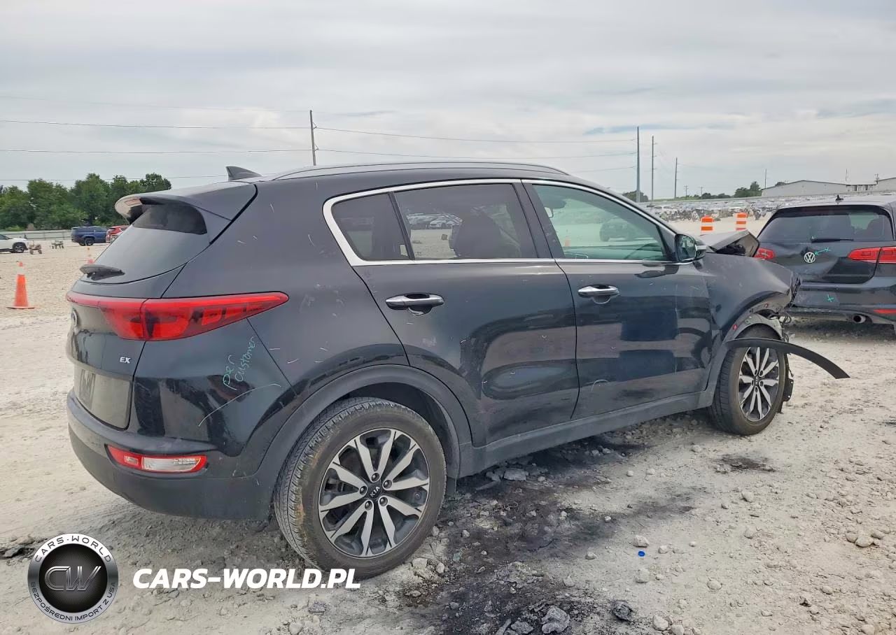 2018 Kia Sportage Ex VIN:KNDPN3AC2J7422323 - 3