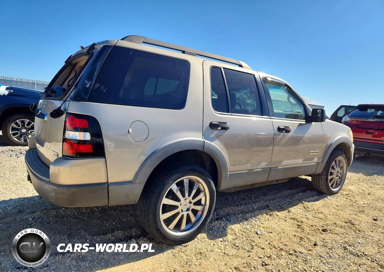 2006 Ford Explorer Xlt VIN:1FMEU73EX6UA74825 - 3