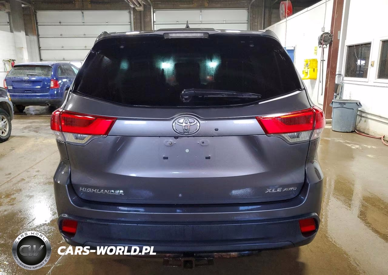 2017 Toyota Highlander Xle VIN:5TDJZRFH3HS367589 - 6