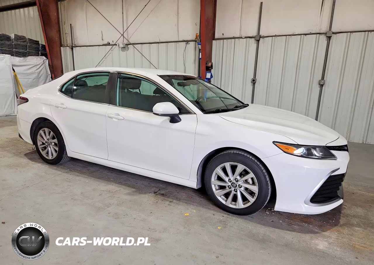2021 Toyota Camry Le VIN:4T1C11AK3MU591399 - 4