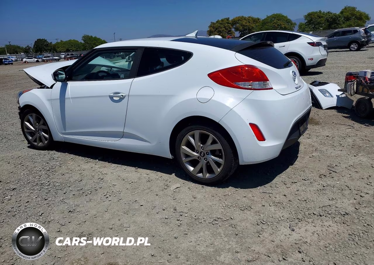 2017 Hyundai Veloster Base VIN:KMHTC6AD5HU314865 - 2