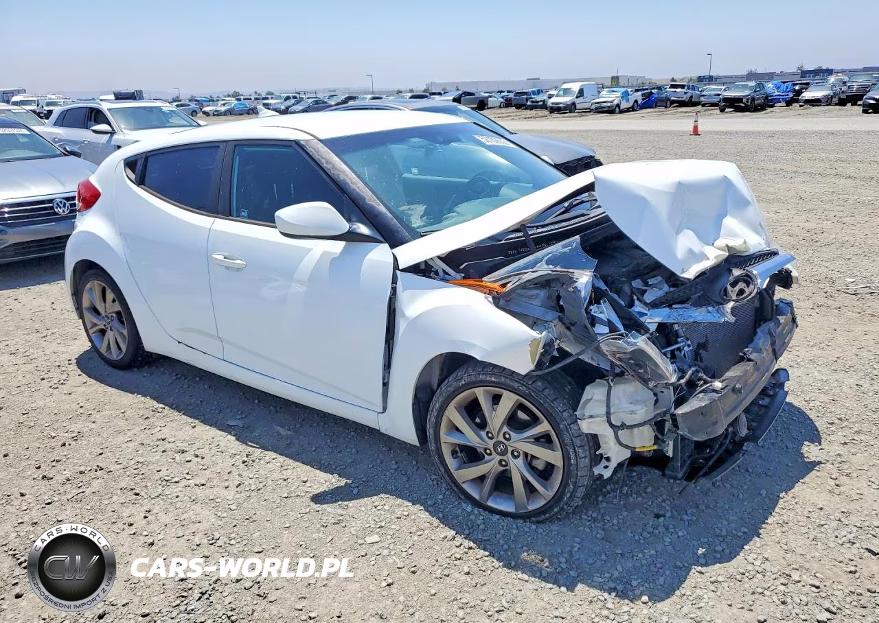 2017 Hyundai Veloster Base VIN:KMHTC6AD5HU314865 - 4