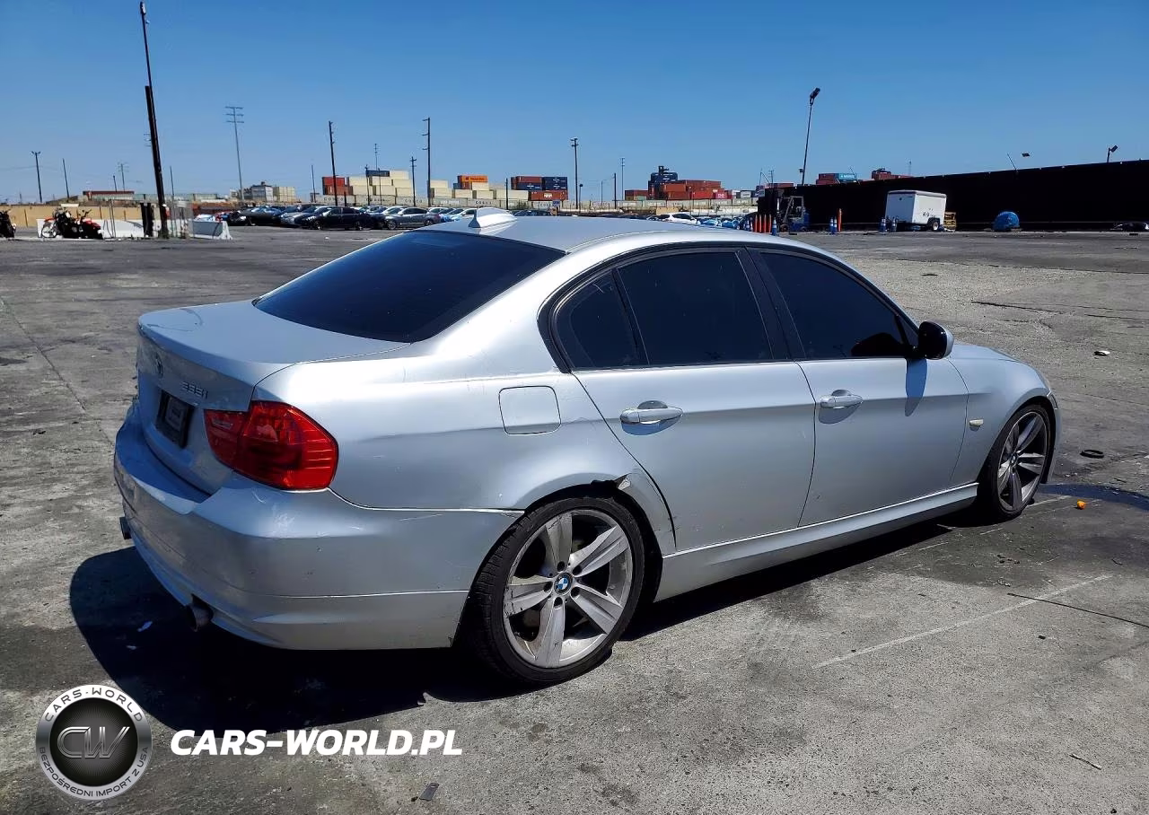 2009 BMW 335 I VIN:WBAPM77539NL86777 - 3