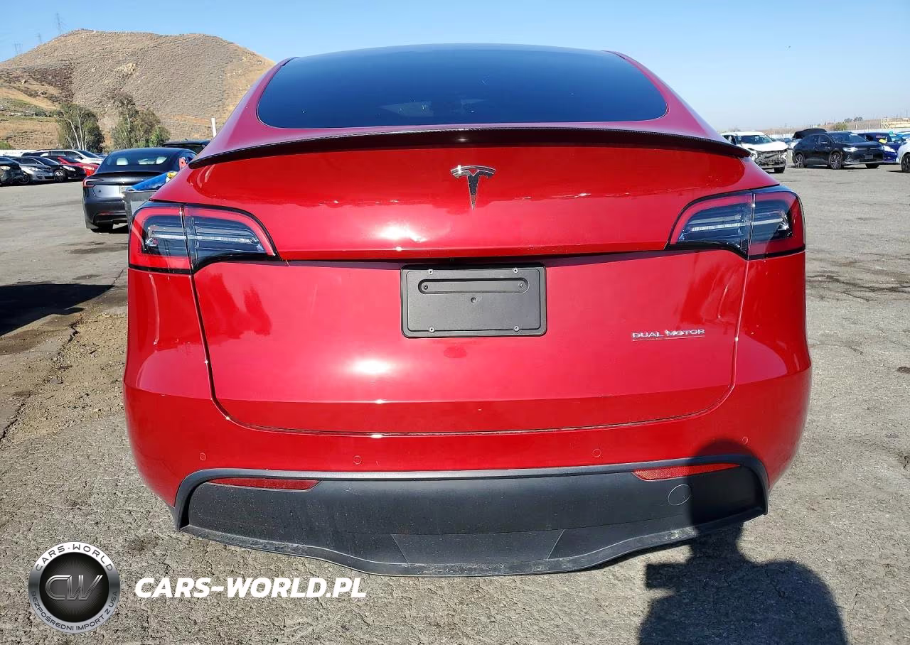 2021 Tesla Model Y VIN:5YJYGDEF3MF124595 - 6