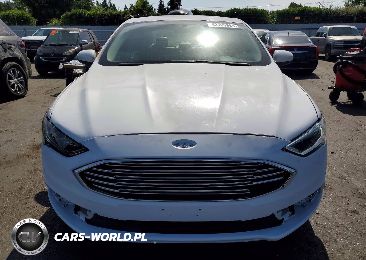 2018 Ford Fusion Se Hybrid VIN:3FA6P0LUXJR116818 - 5