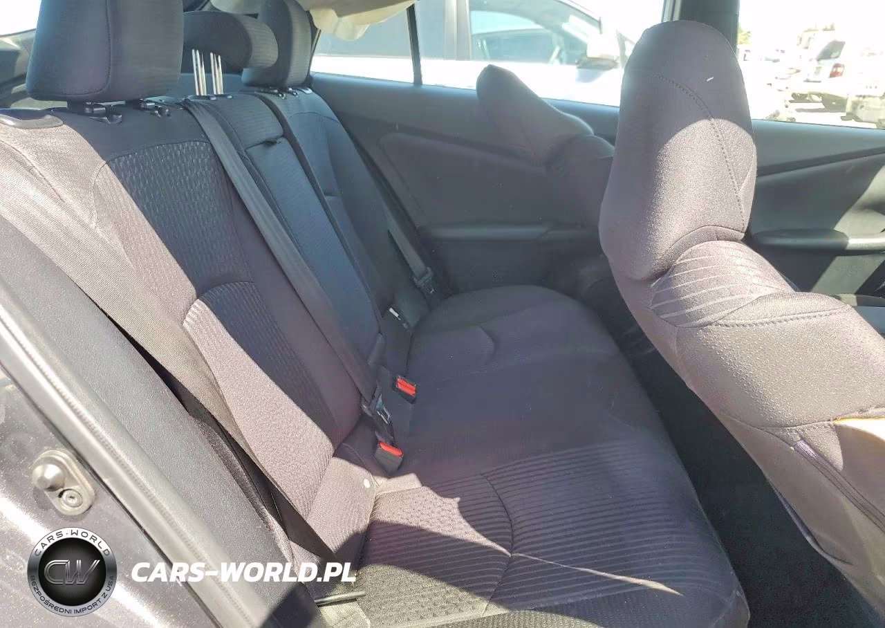 2016 Toyota Prius Two Eco VIN:JTDKARFU5G3025196 - 10