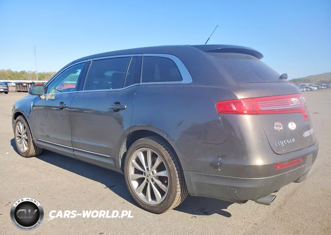 2011 Lincoln Mkt VIN:2LMHJ5AT1BBJ52926 - 2