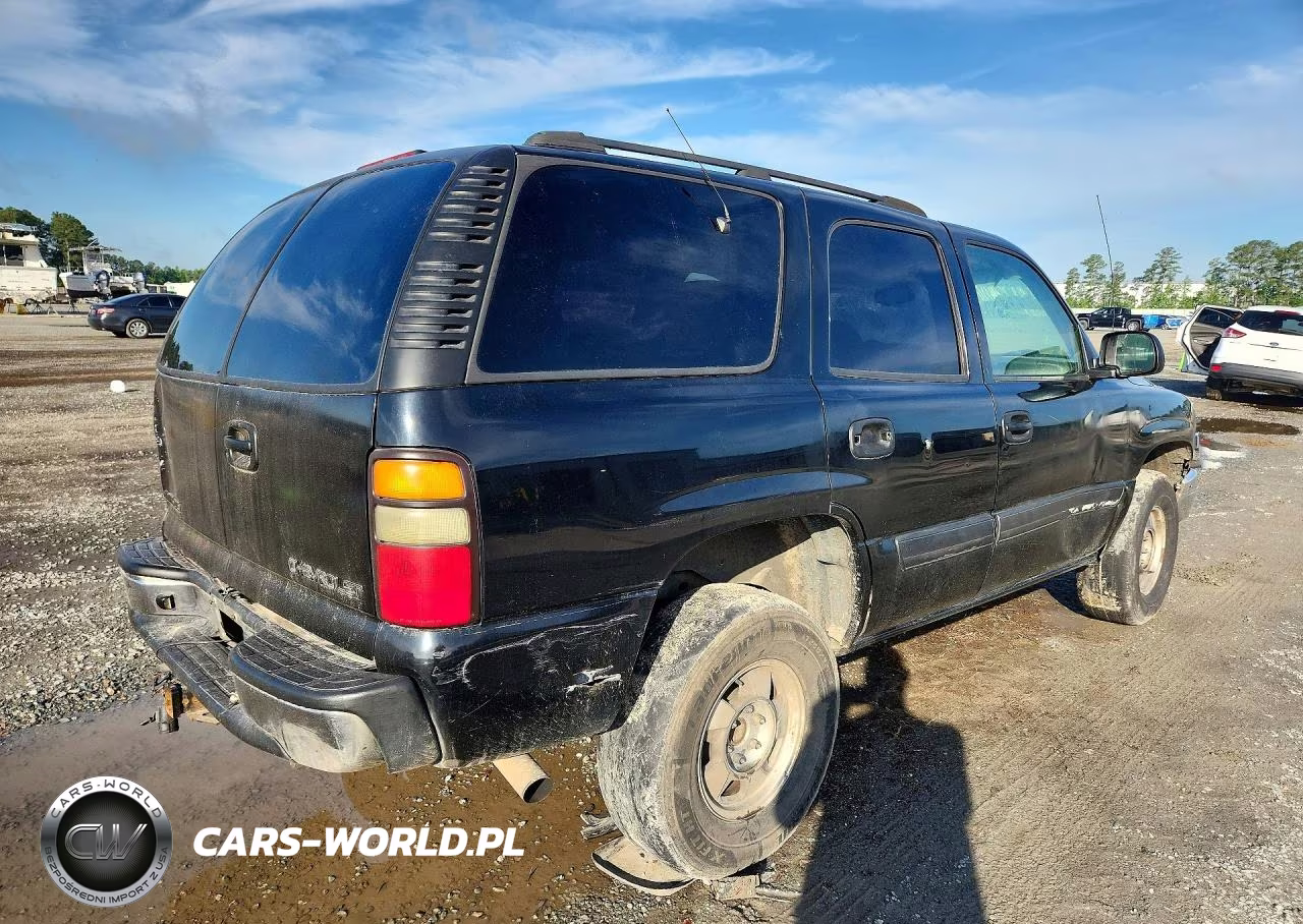 2004 Chevrolet Tahoe K1500 VIN:1GNEK13VX4R257866 - 3