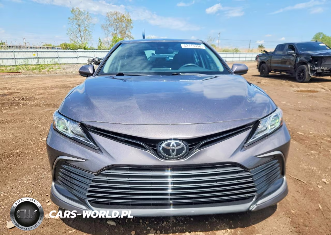 2021 Toyota Camry Le VIN:4T1C11AK2MU616051 - 5