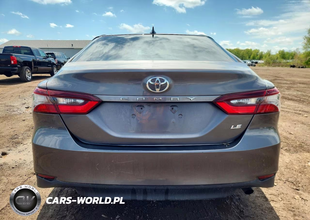 2021 Toyota Camry Le VIN:4T1C11AK2MU616051 - 6