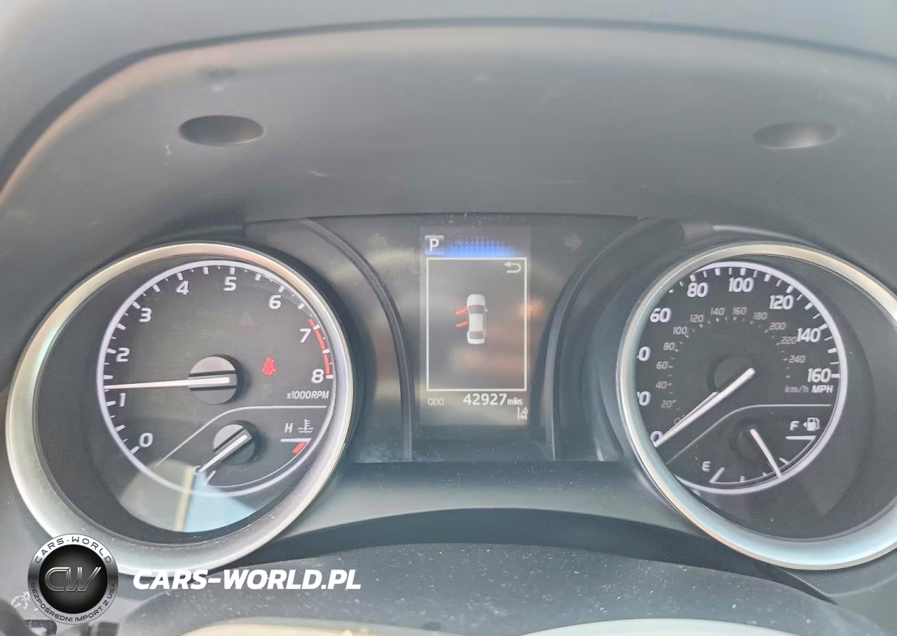 2021 Toyota Camry Le VIN:4T1C11AK2MU616051 - 9