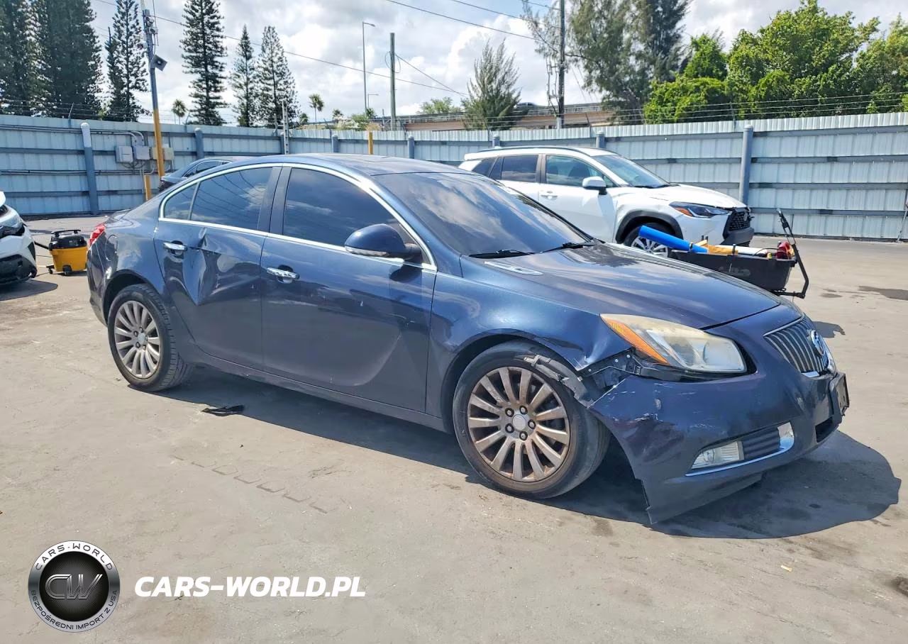 2013 Buick Regal Premium VIN:2G4GT5GV9D9163581 - 4