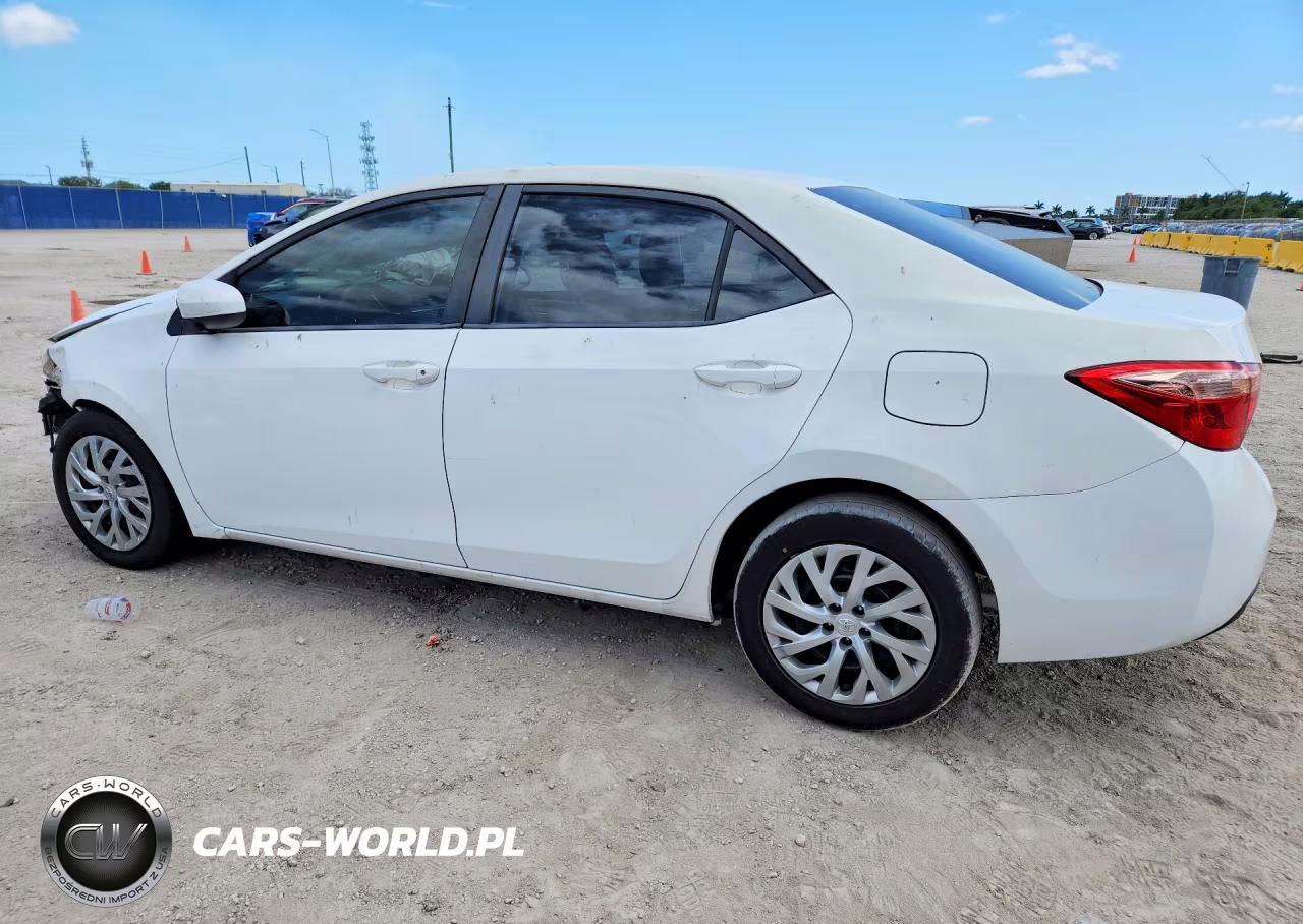 2019 Toyota Corolla Le VIN:2T1BURHE6KC229342 - 2