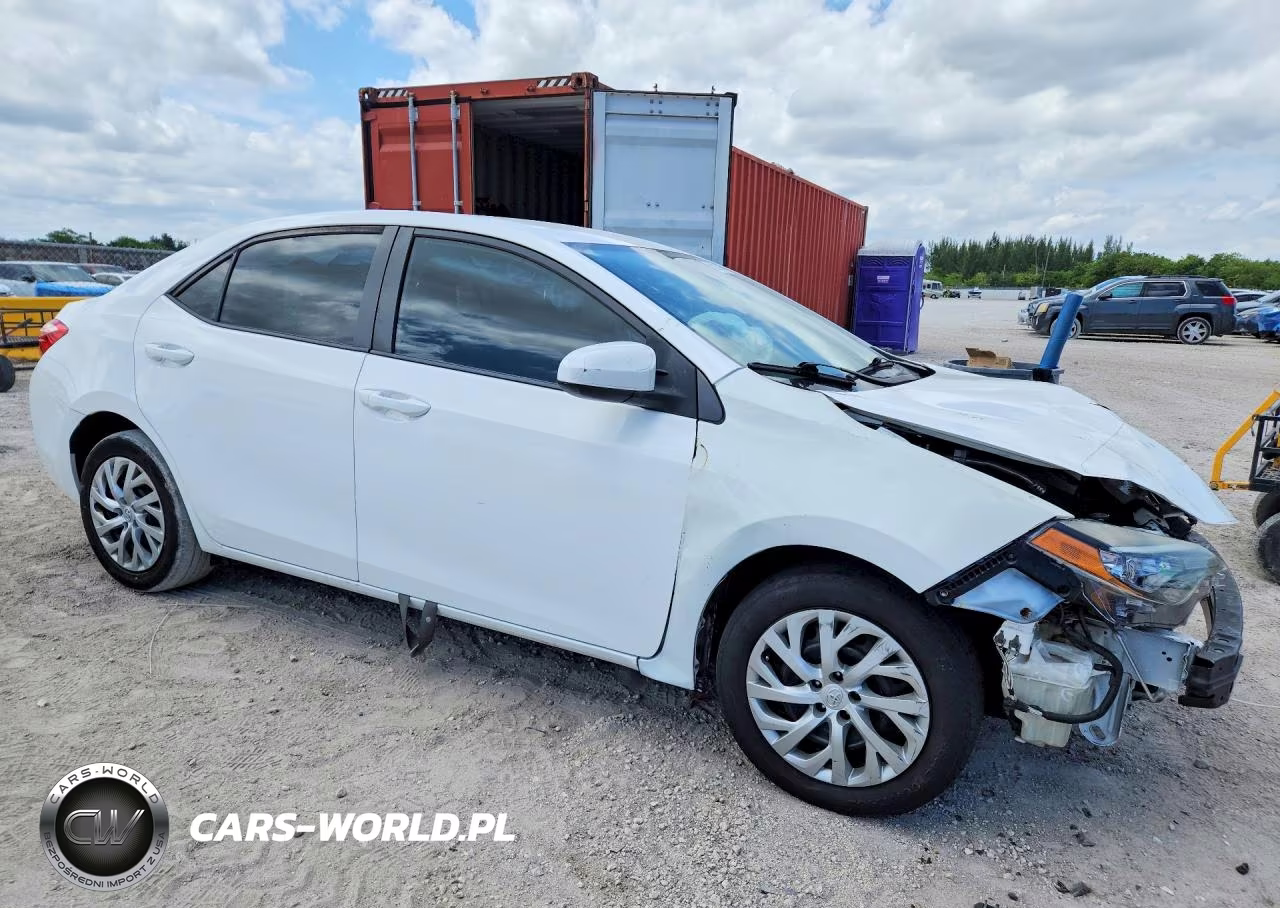 2019 Toyota Corolla Le VIN:2T1BURHE6KC229342 - 4