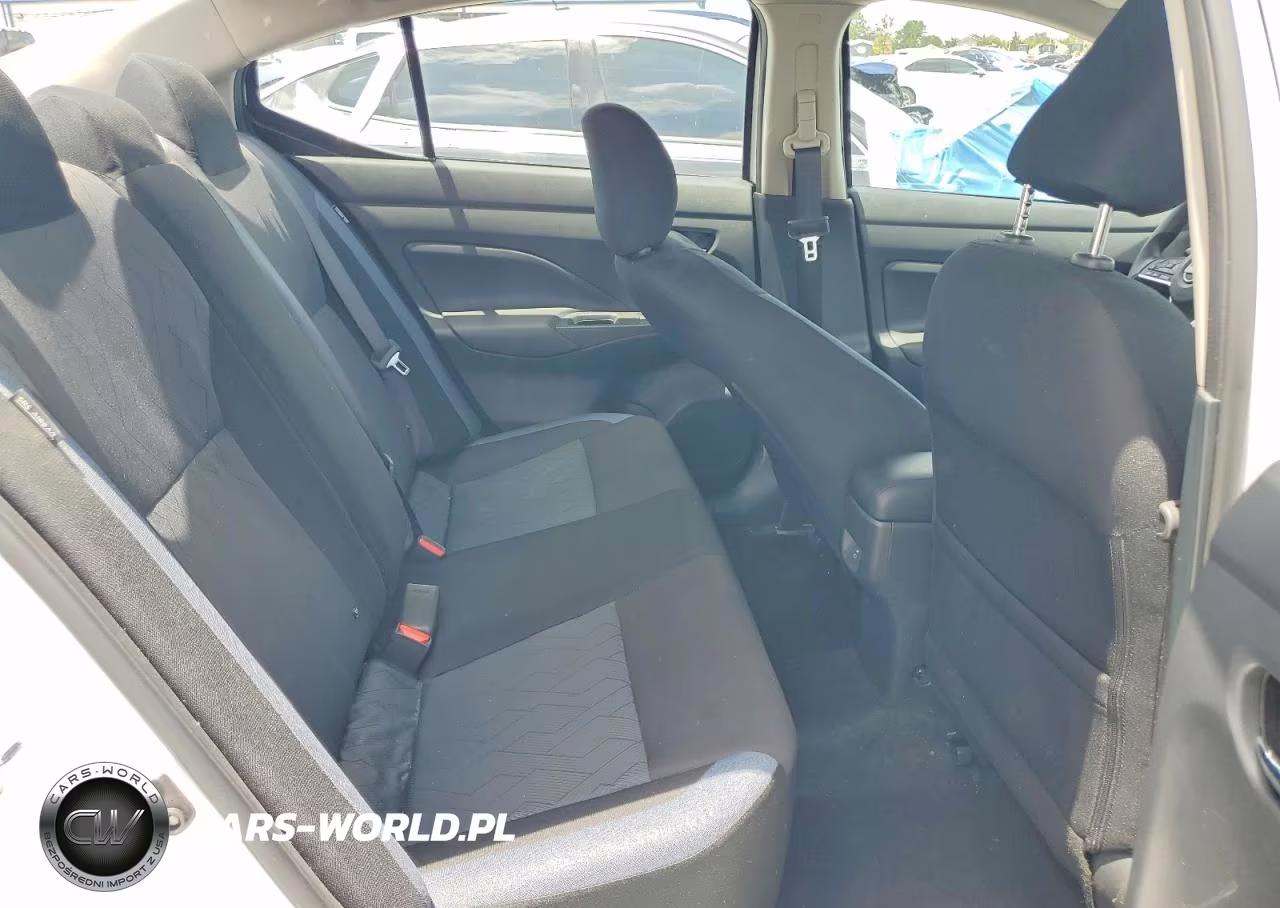 2025 Nissan Versa 1.6 Sv VIN:3N1CN8EV6SL817869 - 10