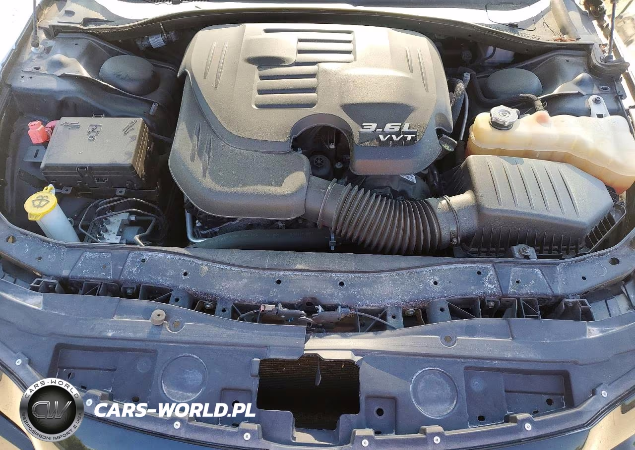 2021 Chrysler 300 S VIN:2C3CCABG3MH626412 - 11