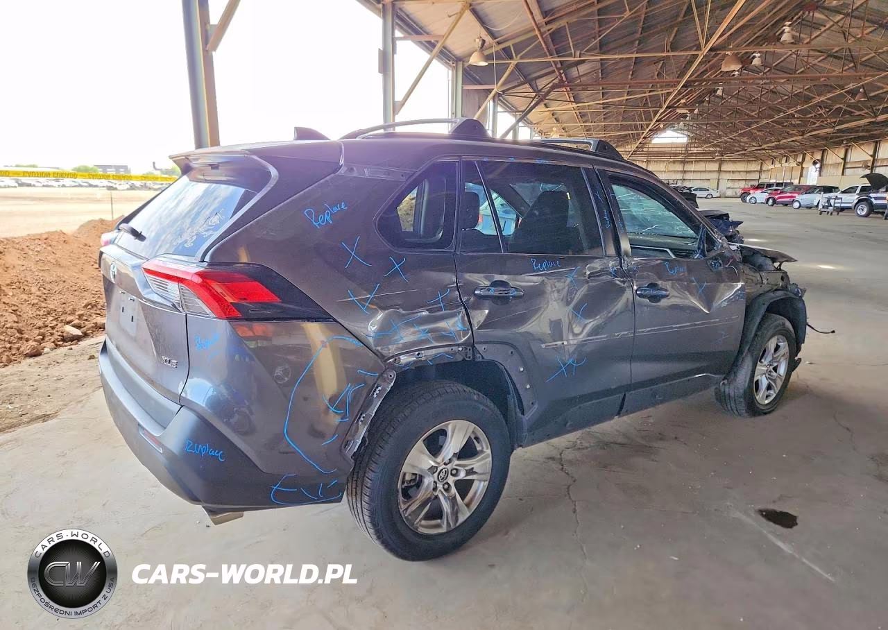 2020 Toyota Rav4 Xle VIN:2T3W1RFV3LC082595 - 3