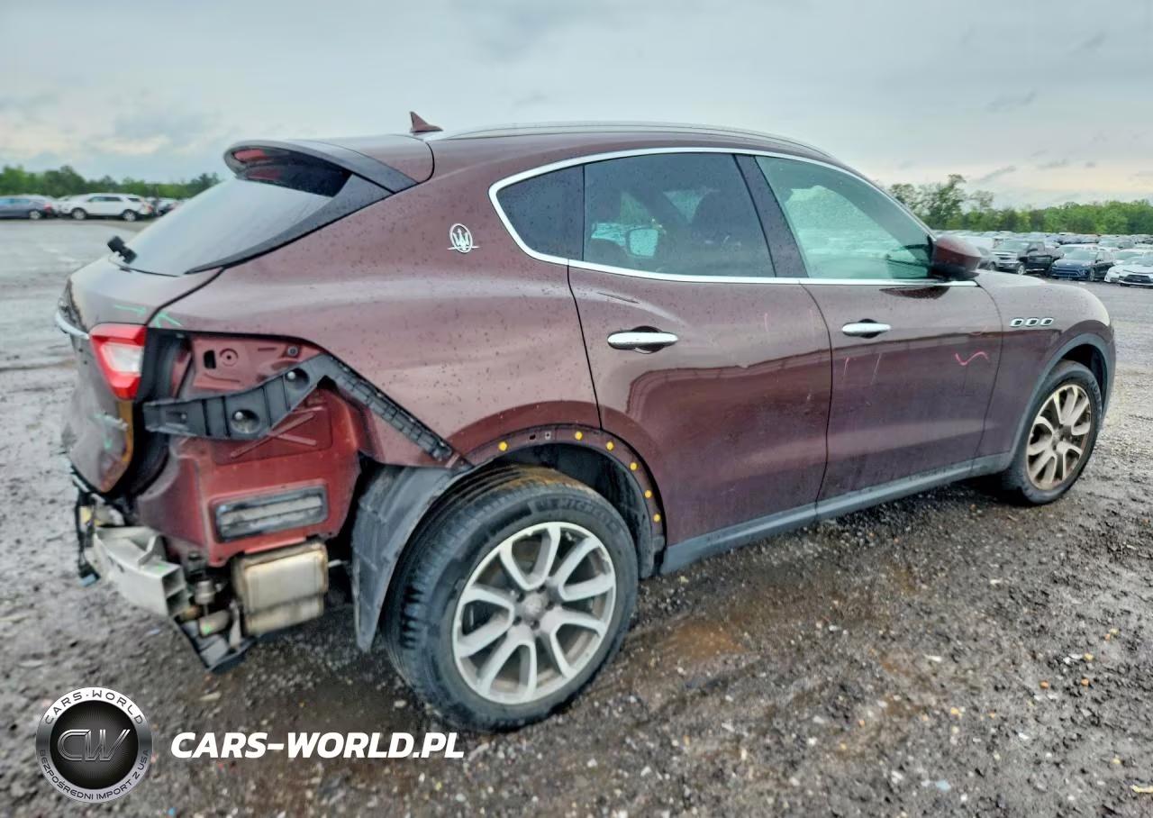 2017 Maserati Levante S VIN:ZN661YUA0HX222726 - 3