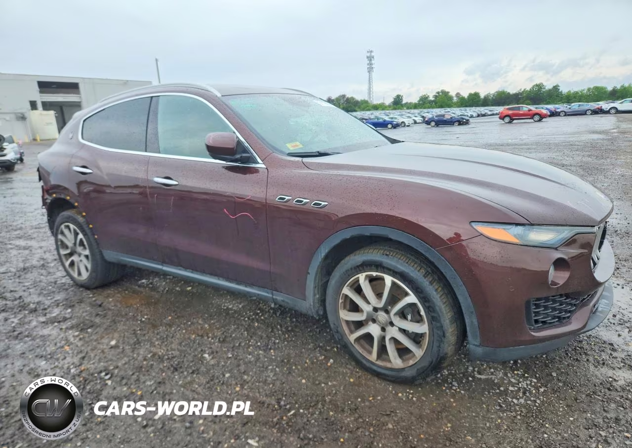 2017 Maserati Levante S VIN:ZN661YUA0HX222726 - 4