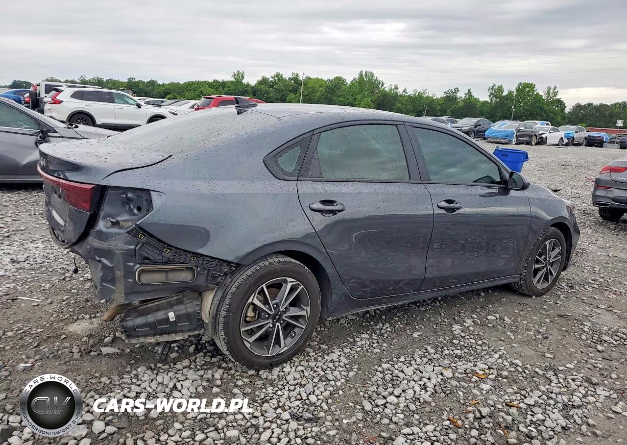 2024 Kia Forte Lxs VIN:3KPF24AD3RE730373 - 3