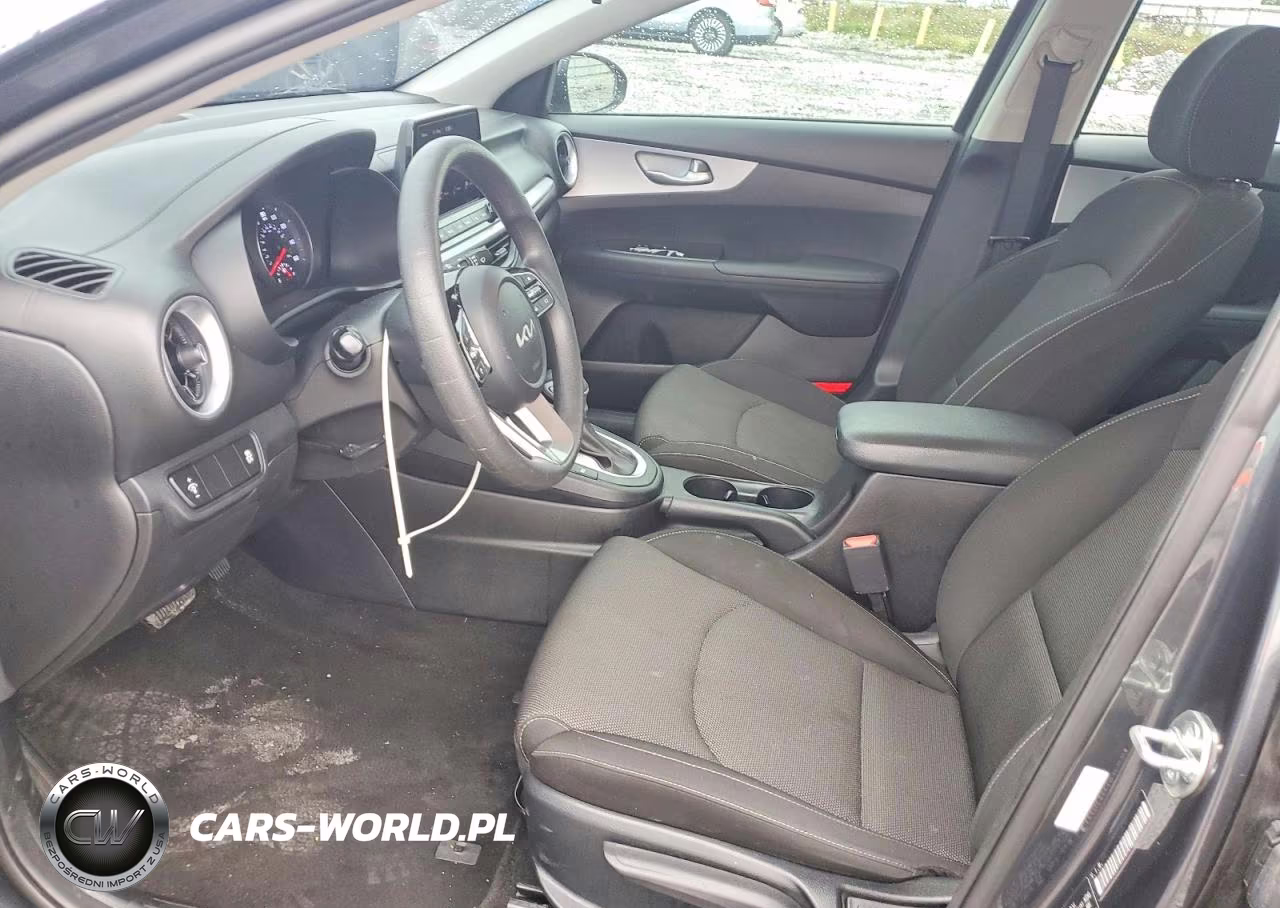 2024 Kia Forte Lxs VIN:3KPF24AD3RE730373 - 7