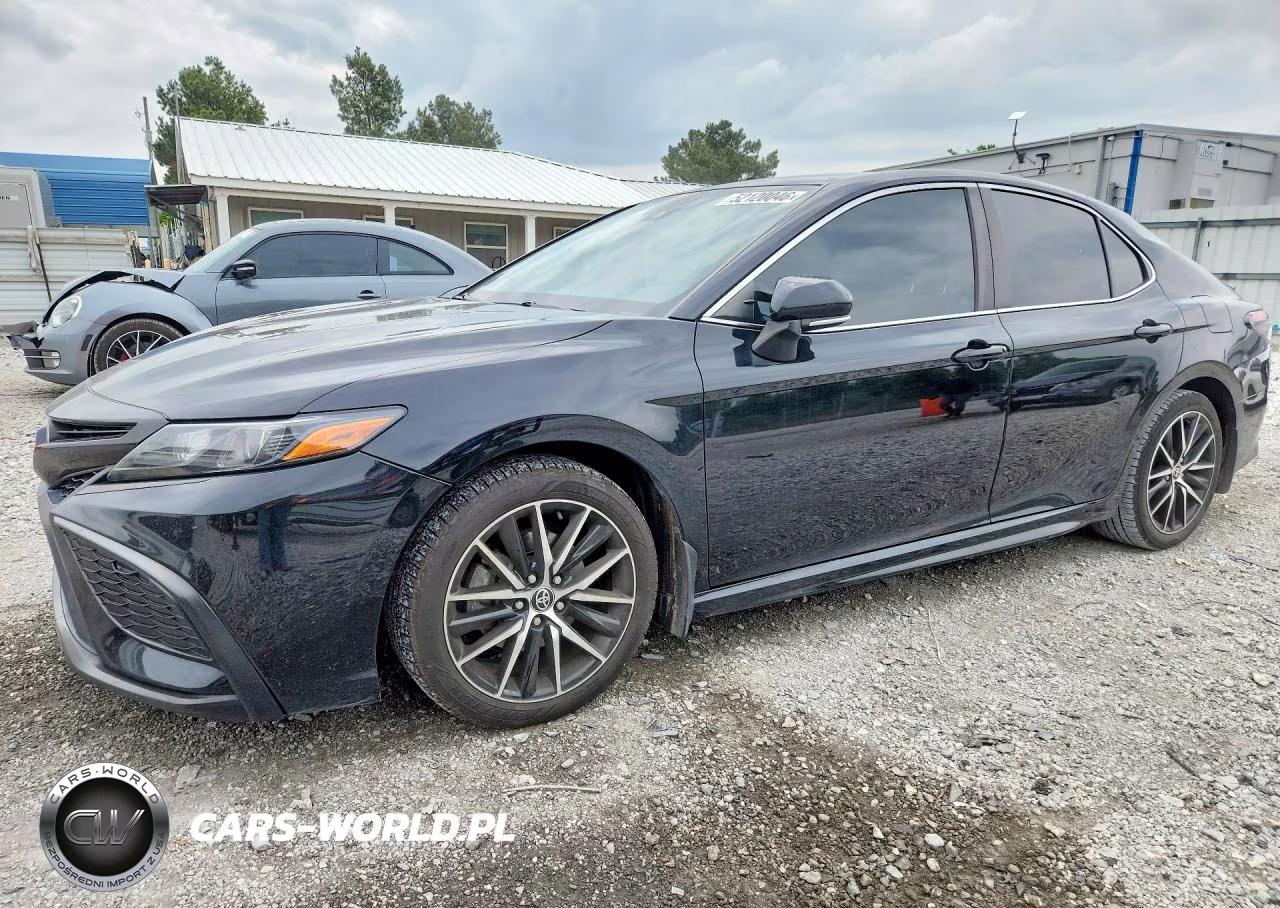 2021 Toyota Camry Se – zdjęcie 1 z 12