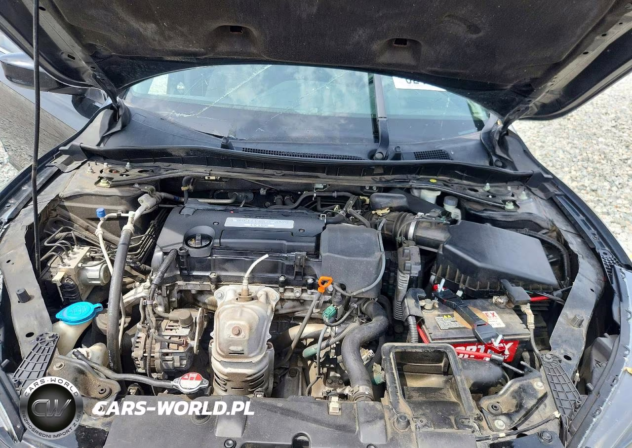 2015 Honda Accord Sport VIN:1HGCR2E54FA019304 - 11