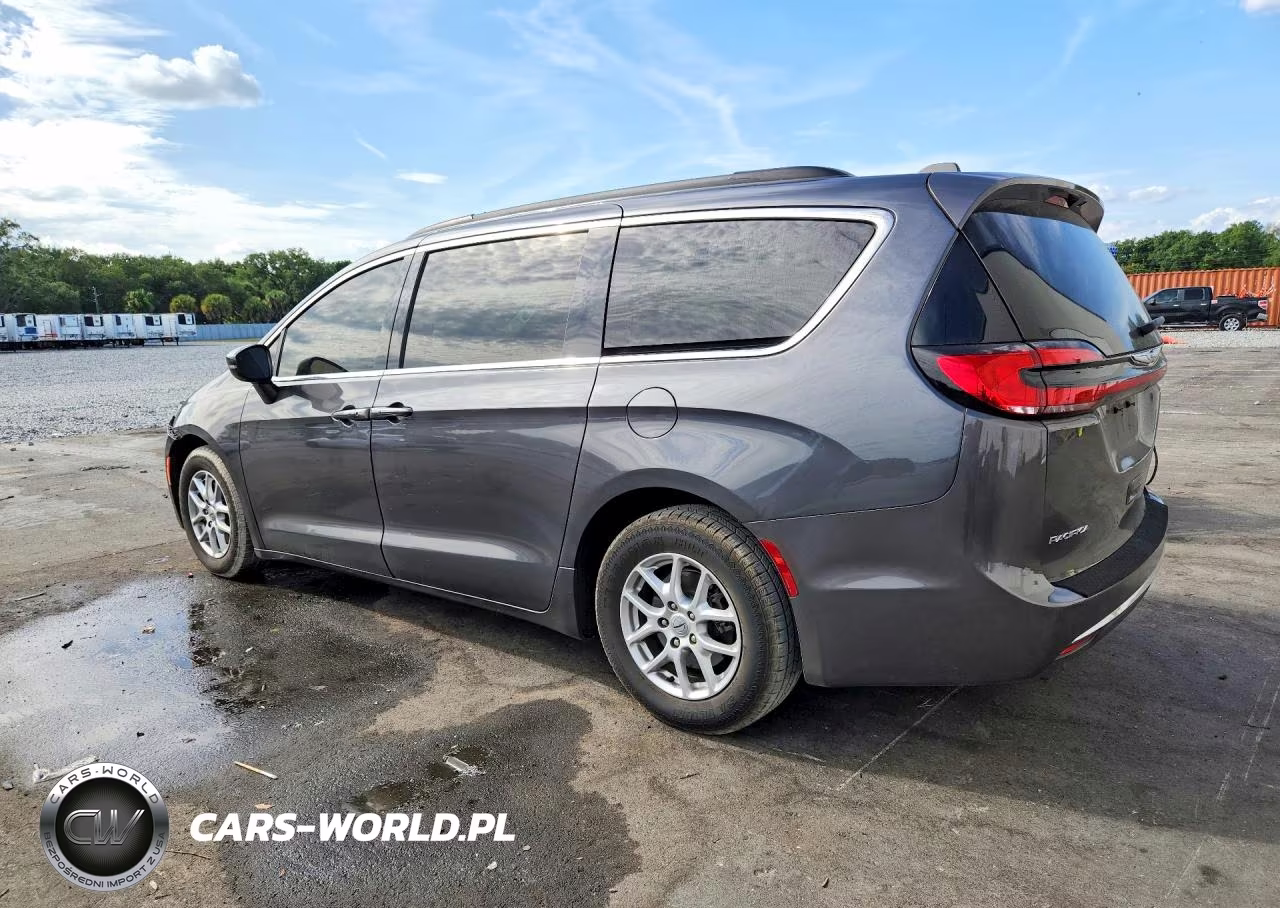 2022 Chrysler Pacifica Touring L VIN:2C4RC1BG9NR194846 - 2