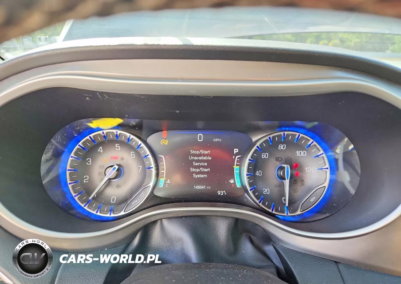2022 Chrysler Pacifica Touring L VIN:2C4RC1BG9NR194846 - 9