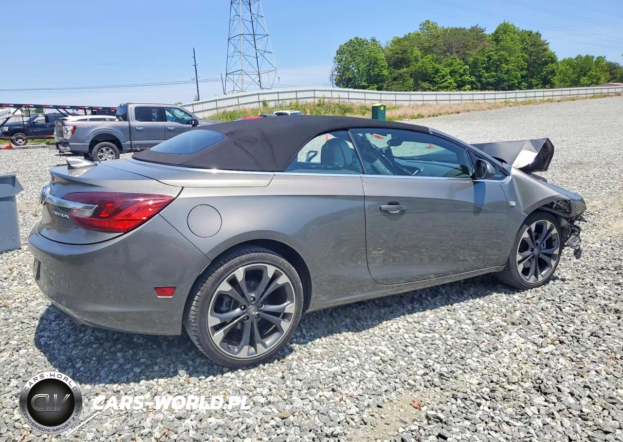 2018 Buick Cascada Premium VIN:W04WH3N59JG094651 - 3