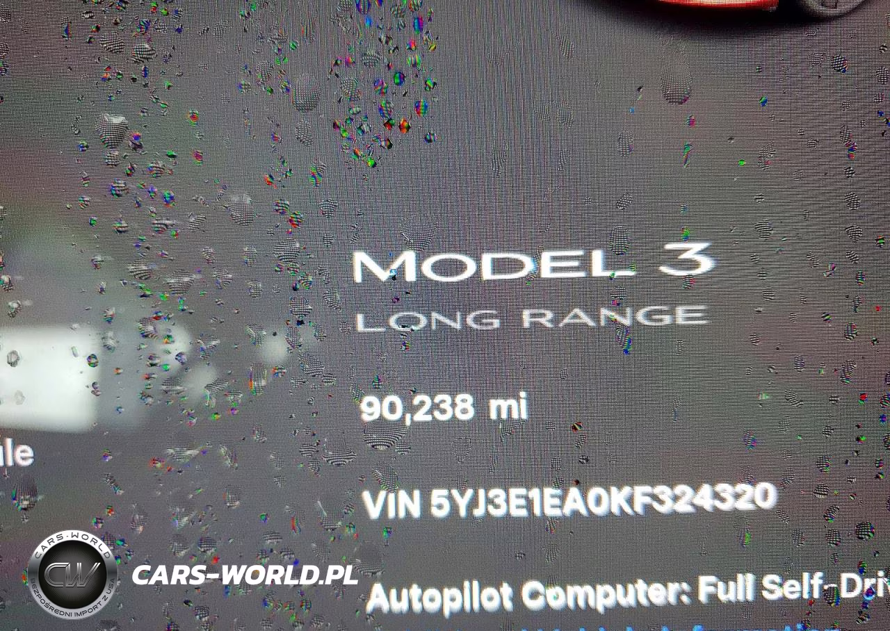 2019 Tesla Model 3 VIN:5YJ3E1EA0KF324320 - 9