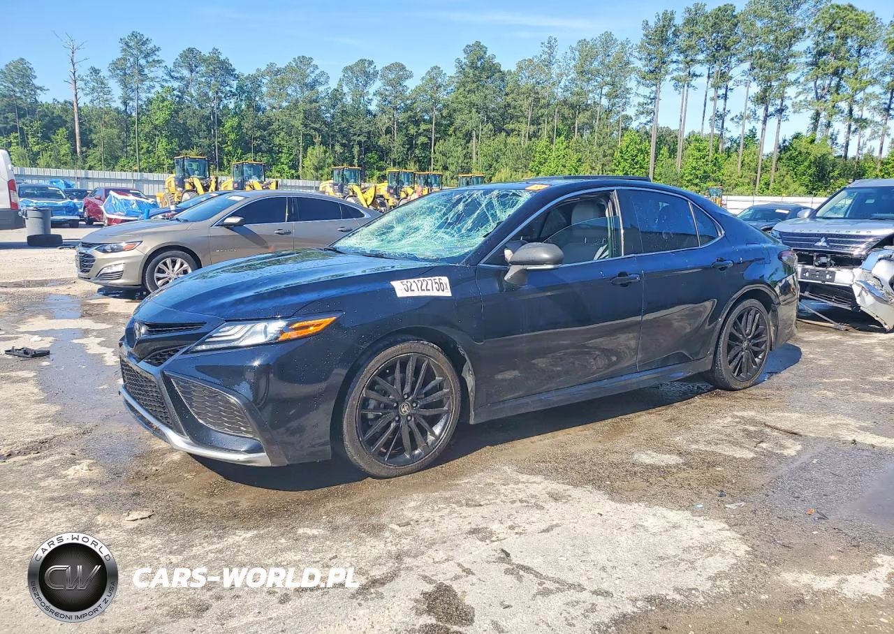 2021 Toyota Camry Xse – zdjęcie 1 z 12