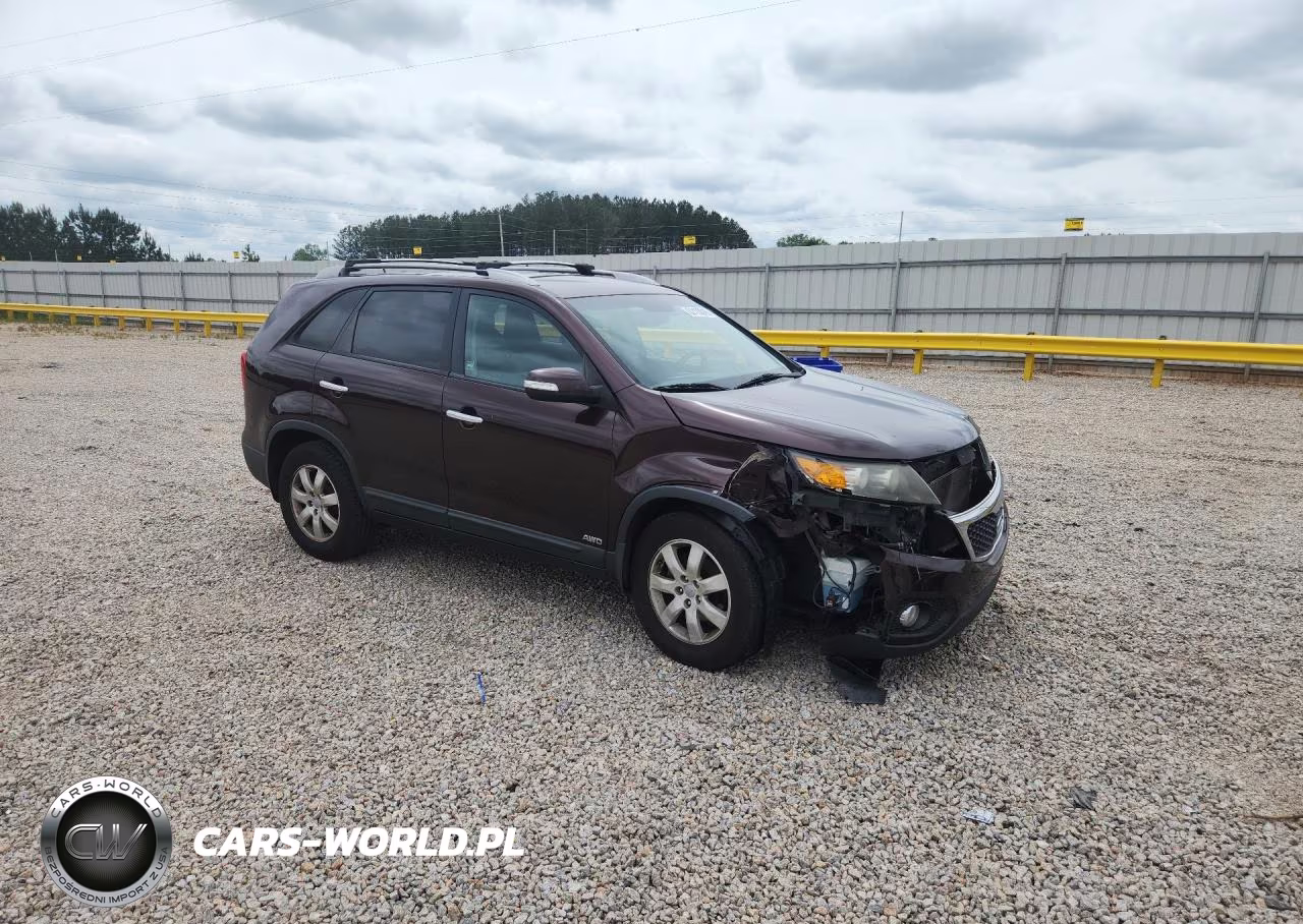 2012 Kia Sorento Lx VIN:5XYKTDA6XCG232775 - 4