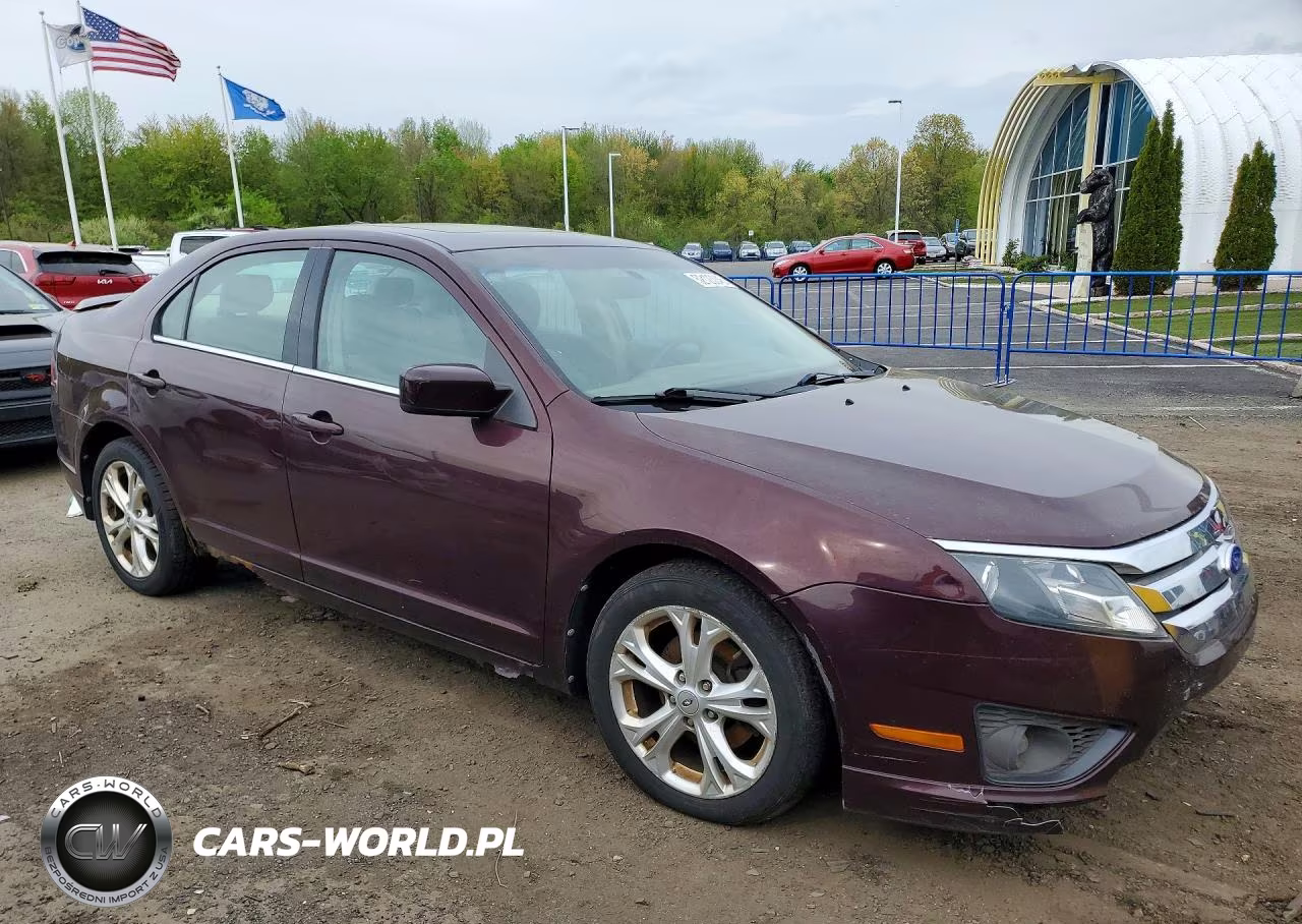 2012 Ford Fusion Se VIN:3FAHP0HA1CR253043 - 4