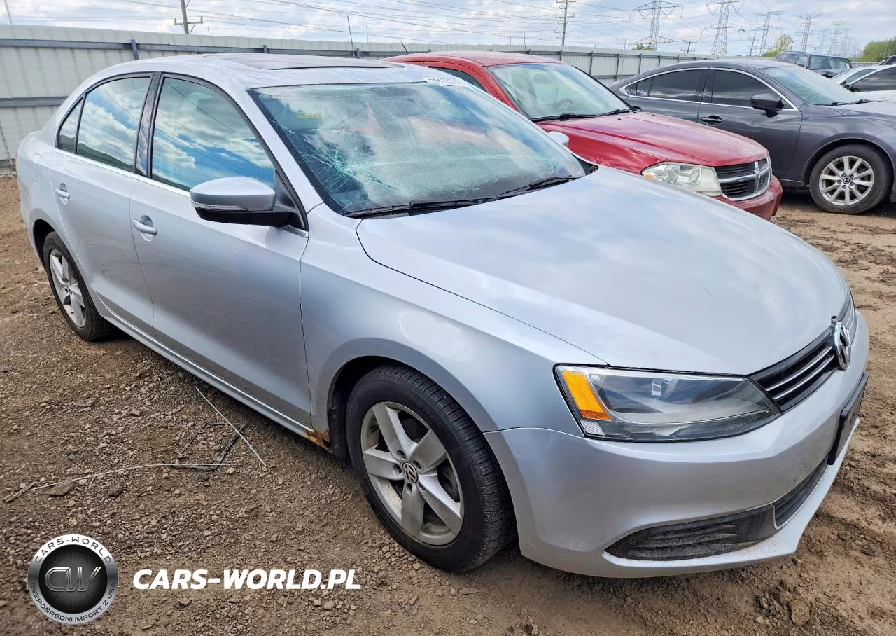 2014 Volkswagen Jetta Tdi VIN:3VWLL7AJ1EM402499 - 4