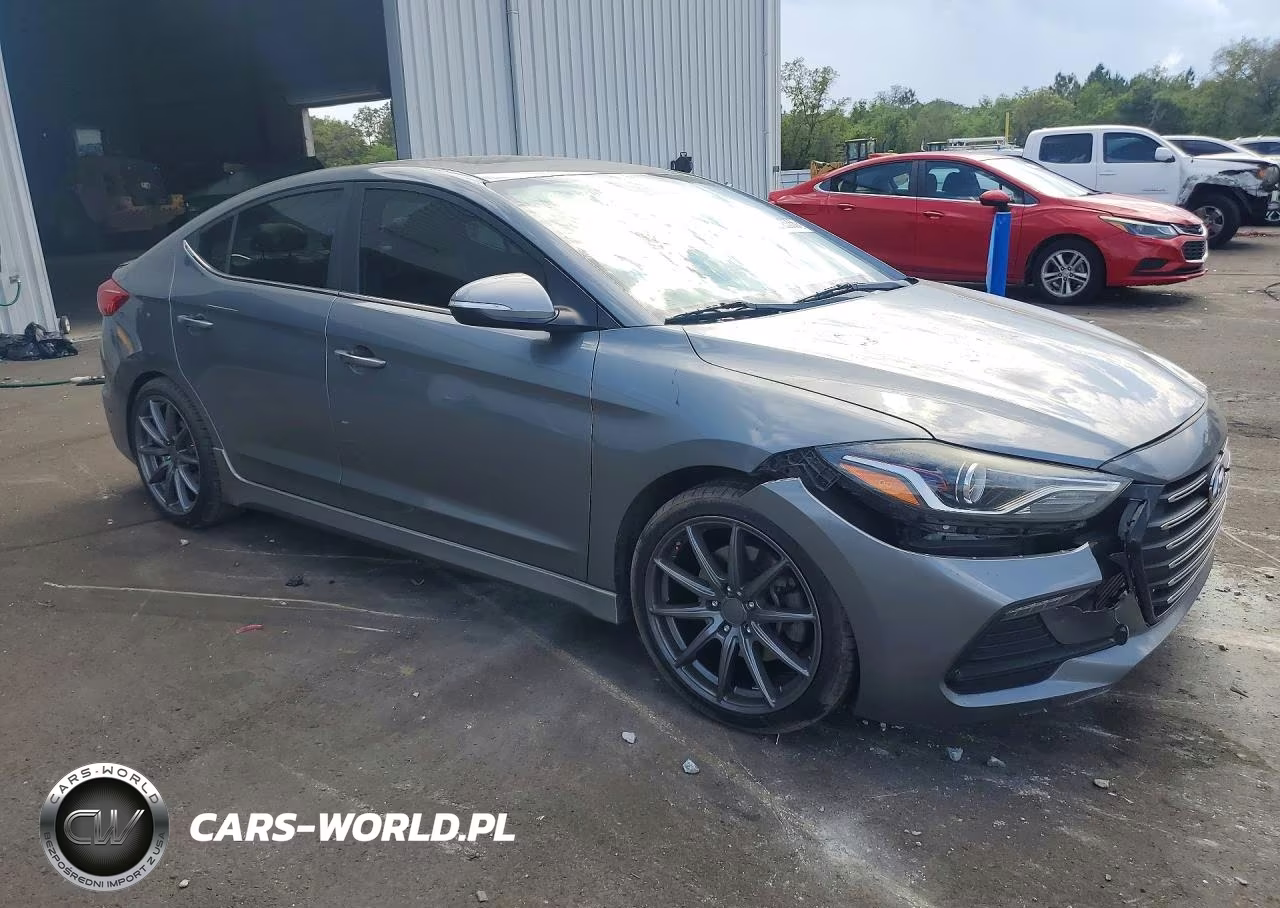 2018 Hyundai Elantra Sport VIN:KMHD04LB3JU720517 - 4