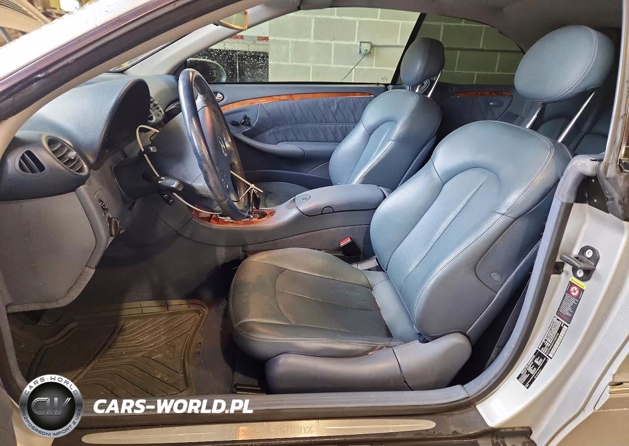 2004 Mercedes-Benz Clk 320 VIN:WDBTK65GX4T030948 - 7