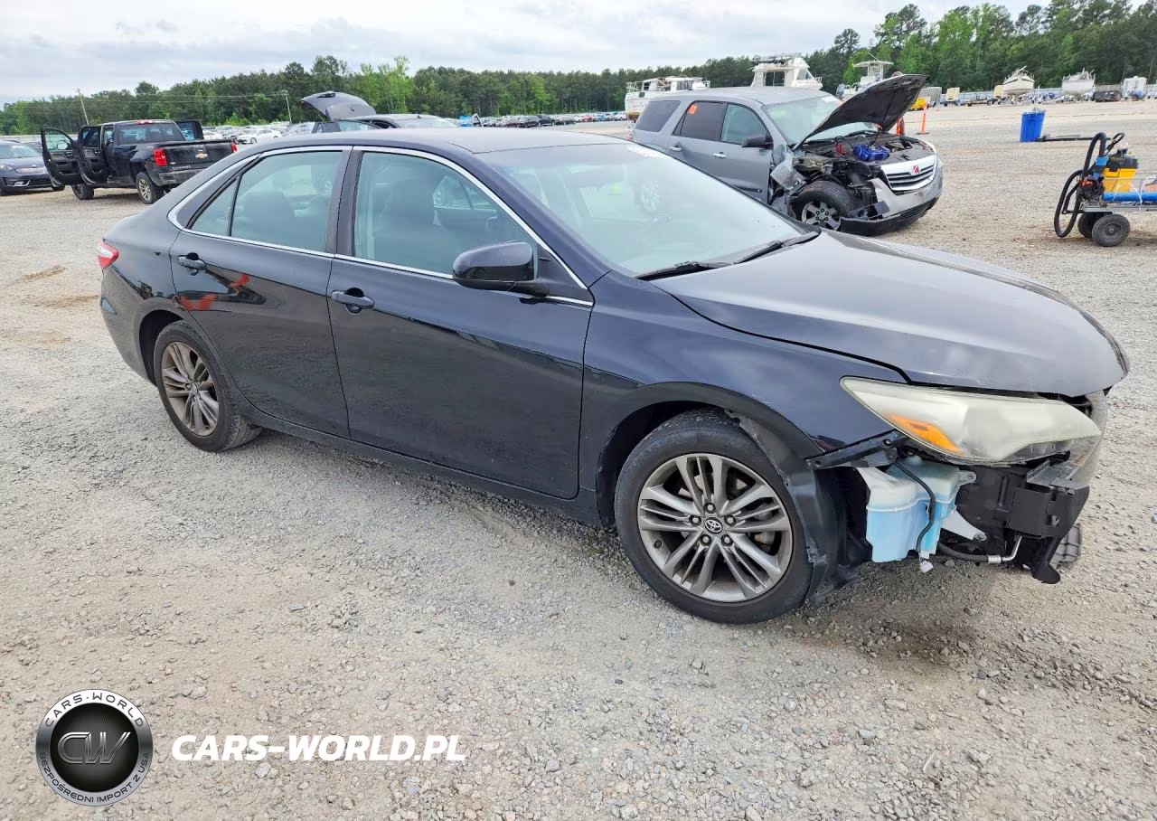 2017 Toyota Camry Se VIN:4T1BF1FK4HU316281 - 4