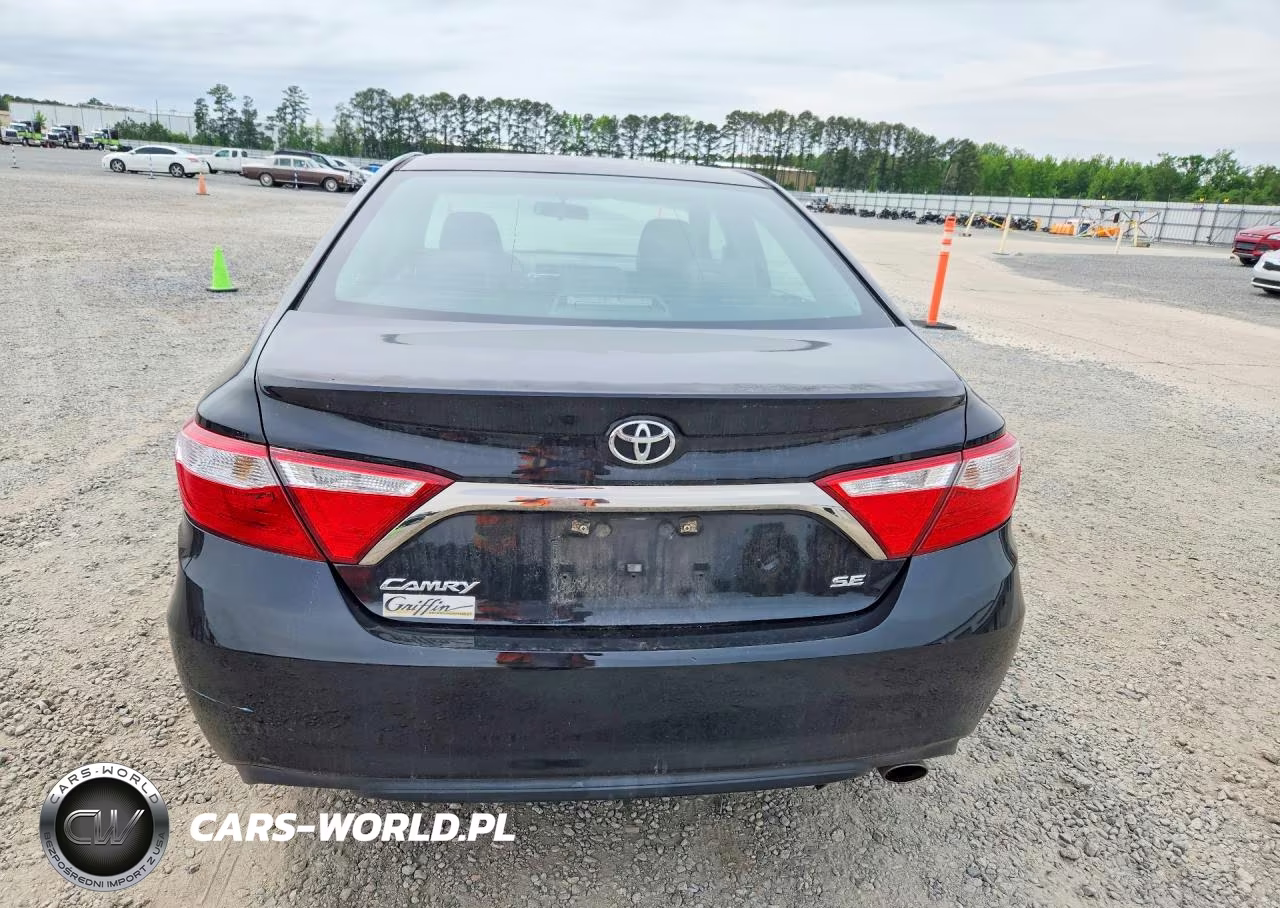 2017 Toyota Camry Se VIN:4T1BF1FK4HU316281 - 6