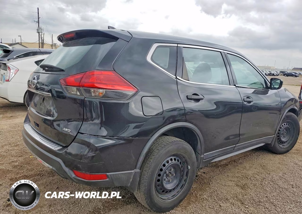 2017 Nissan Rogue S VIN:KNMAT2MV8HP512492 - 3