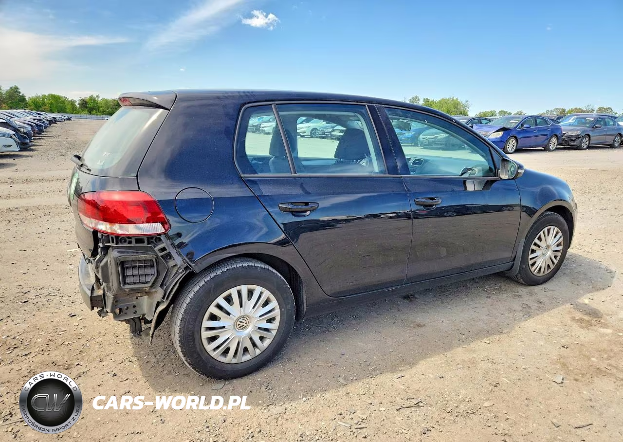 2012 Volkswagen Golf VIN:WVWDB7AJ4CW018031 - 3