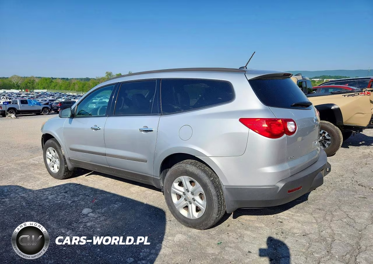 2011 Chevrolet Traverse Ls VIN:1GNKVEED3BJ222443 - 2