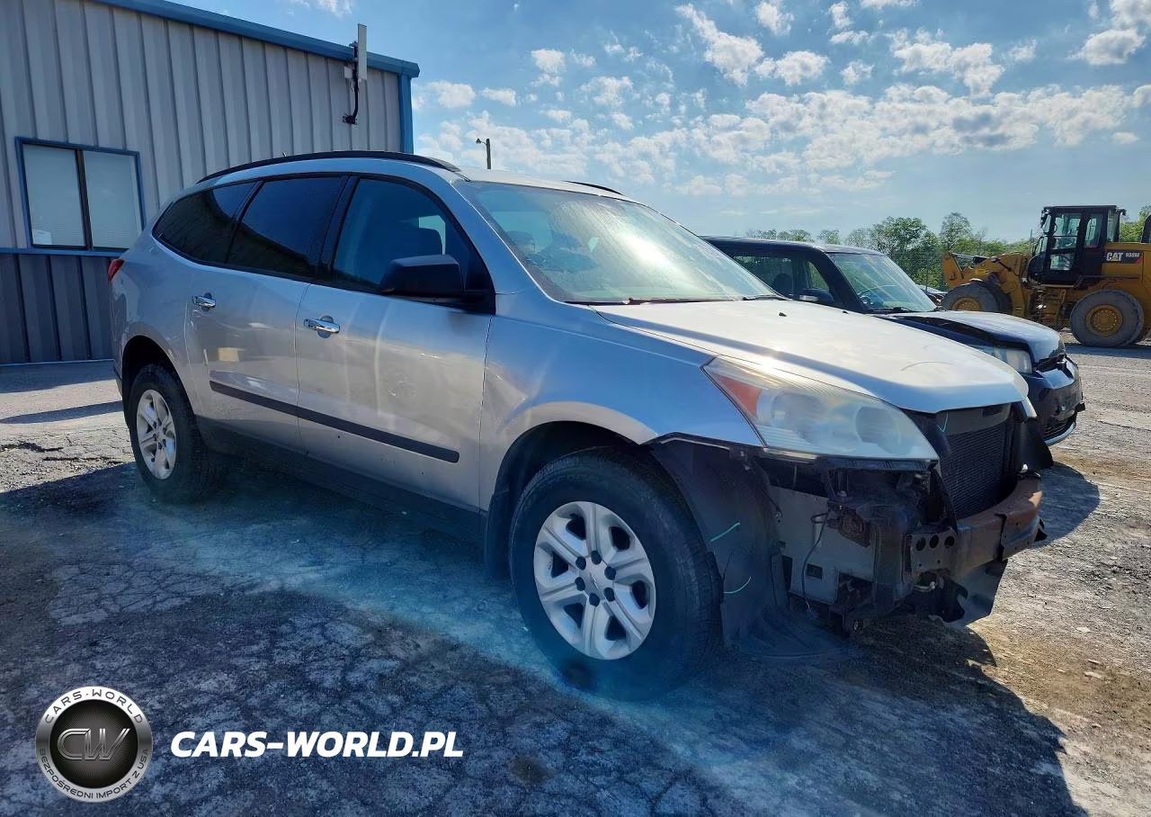 2011 Chevrolet Traverse Ls VIN:1GNKVEED3BJ222443 - 4