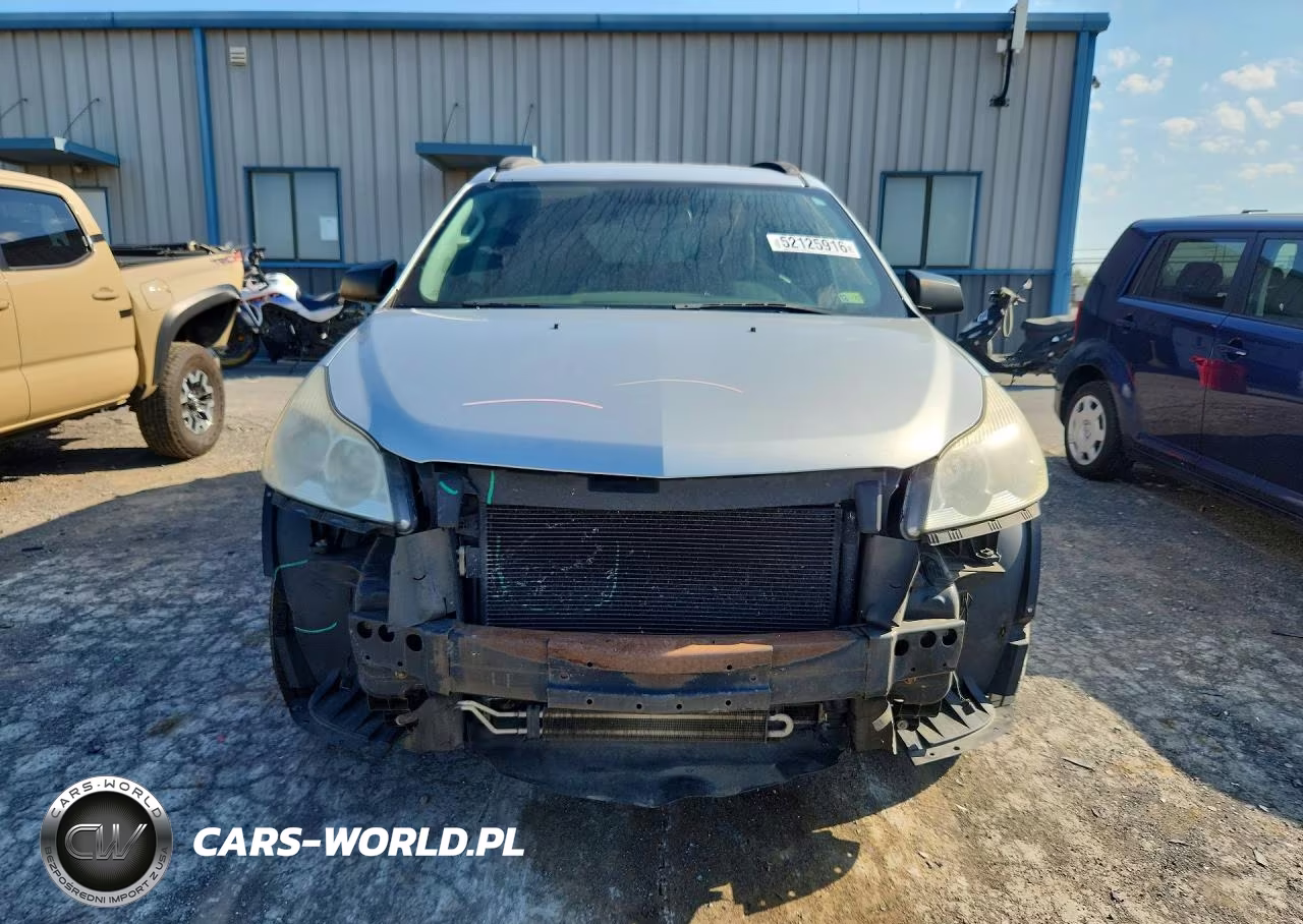 2011 Chevrolet Traverse Ls VIN:1GNKVEED3BJ222443 - 5