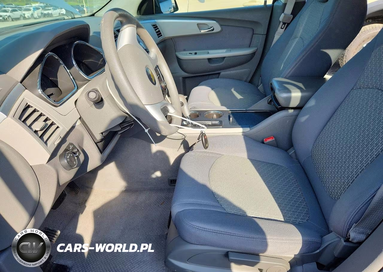 2011 Chevrolet Traverse Ls VIN:1GNKVEED3BJ222443 - 7