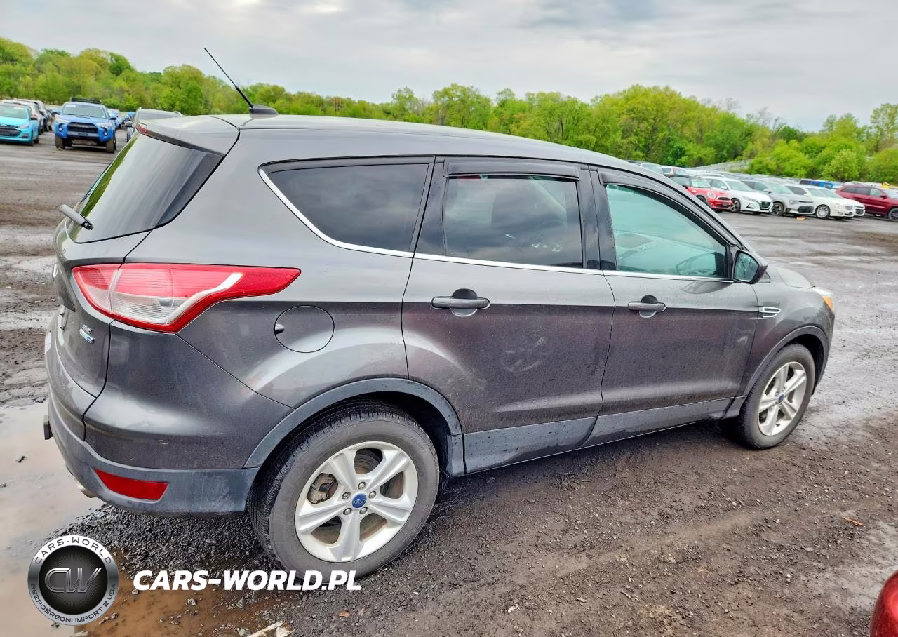 2016 Ford Escape Se VIN:1FMCU9G97GUA16415 - 3