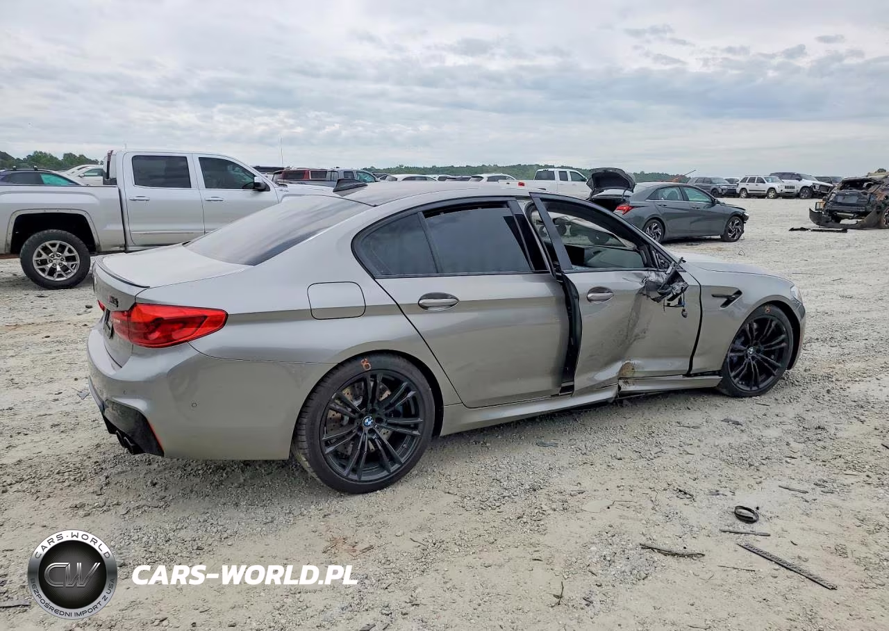 2020 BMW M5 Base VIN:WBSJF0C09LCE55023 - 3